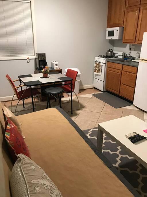 Walk2Metro'S,Dcgem,Private,Wifi, Freeparking Apartment Arlington Bagian luar foto