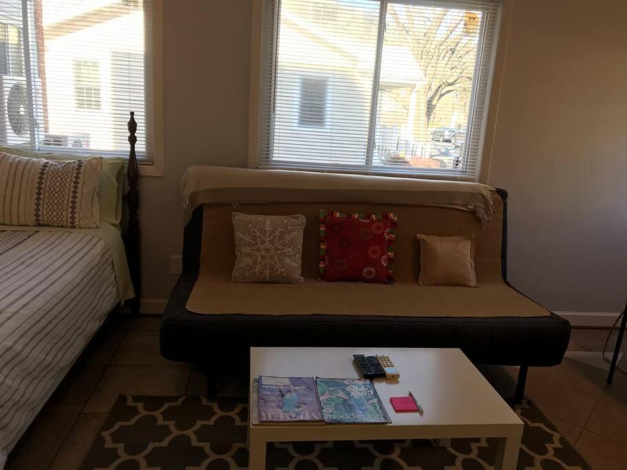 Walk2Metro'S,Dcgem,Private,Wifi, Freeparking Apartment Arlington Bagian luar foto